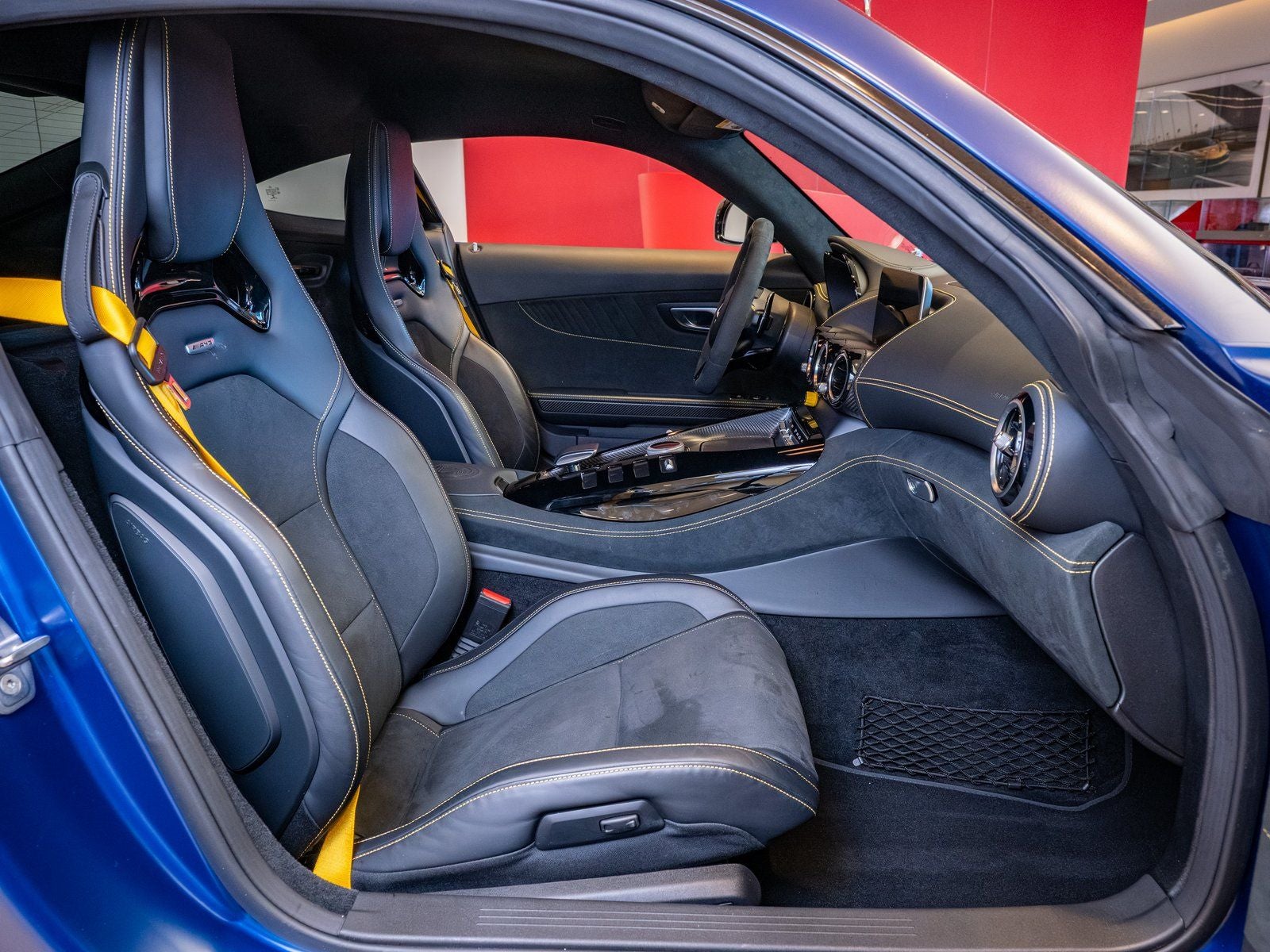 2020 Mercedes-Benz AMG® GT R