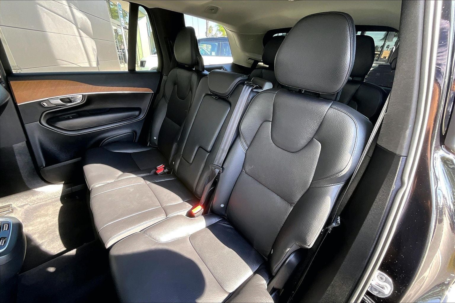 2025 Volvo XC90 B6 Plus 7-Seater