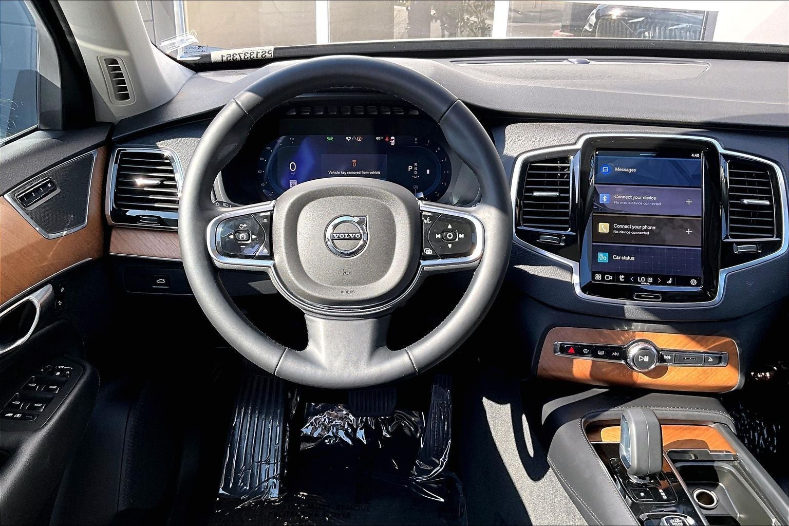 2025 Volvo XC90 B6 Plus 7-Seater