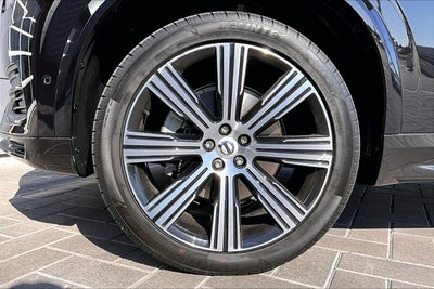 2025 Volvo XC90 B6 Plus 7-Seater