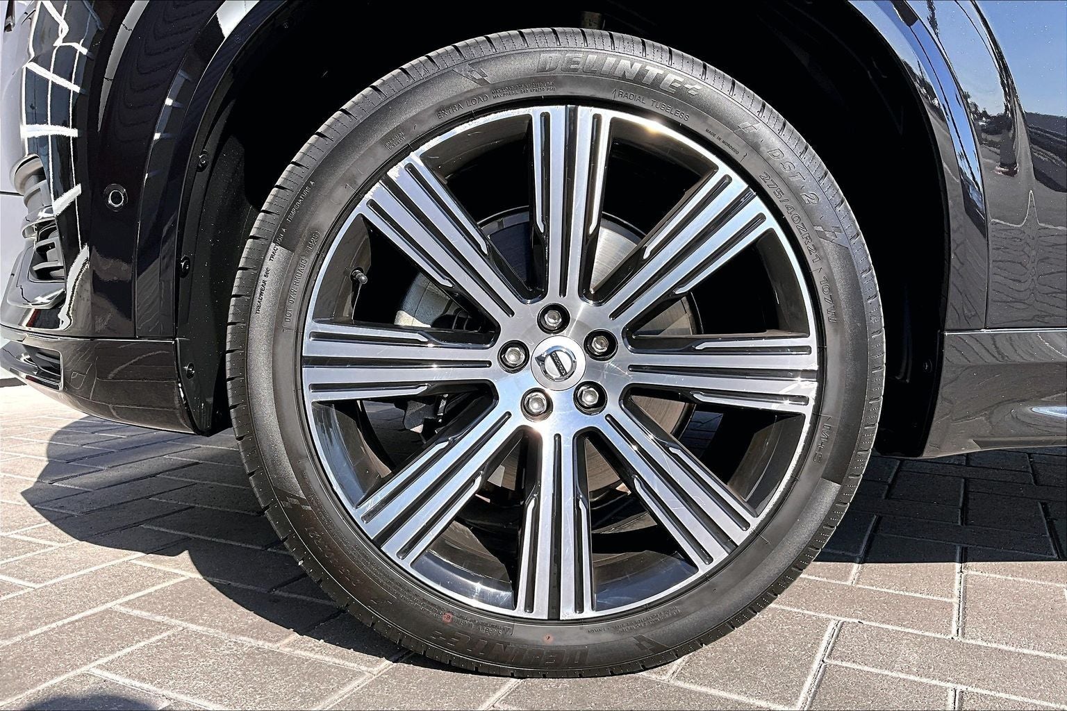 2025 Volvo XC90 B6 Plus 7-Seater