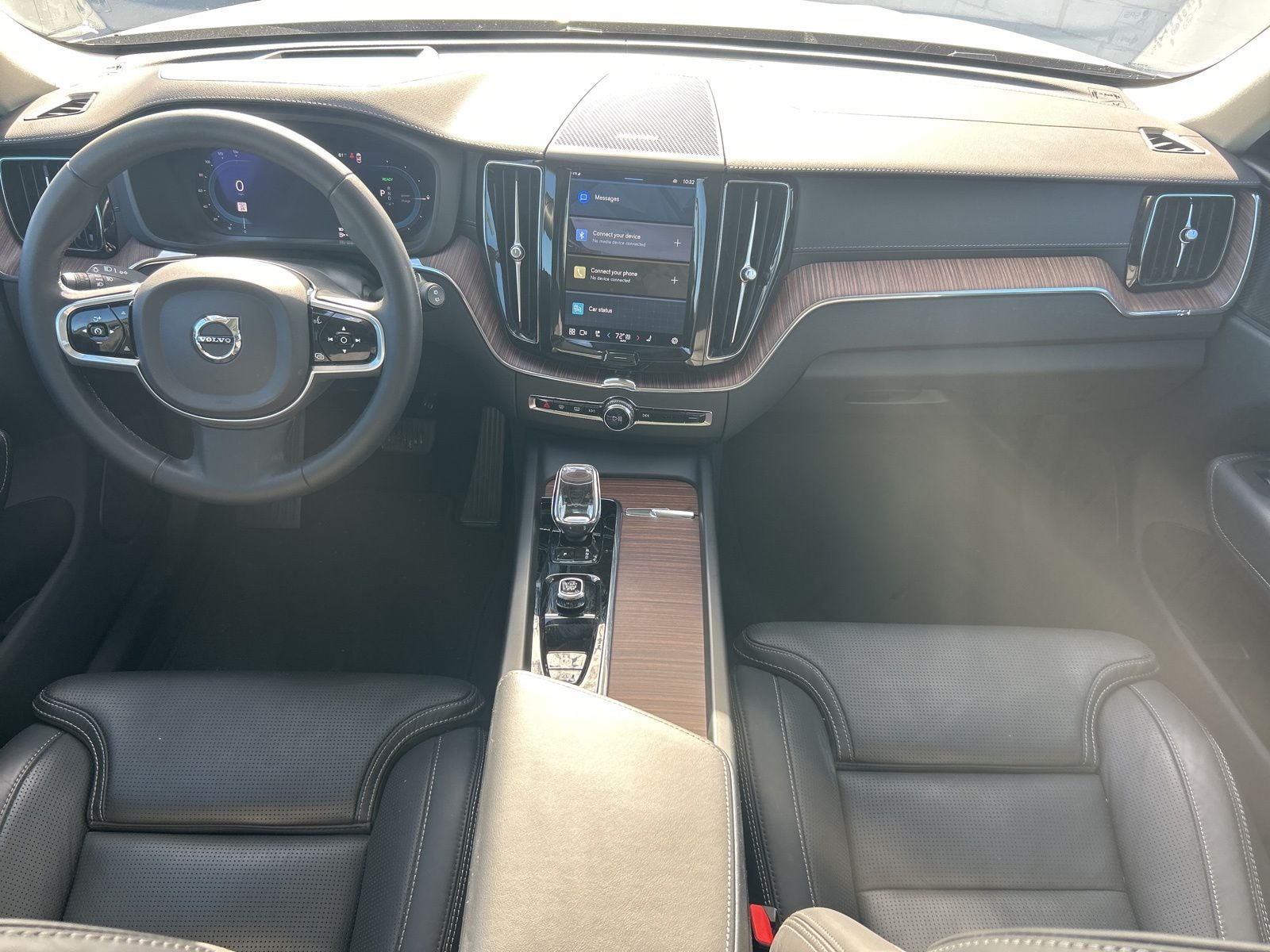 2023 Volvo XC60 Recharge Plug-In Hybrid Ultimate