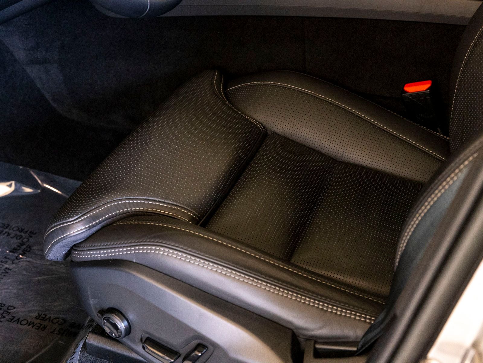 2023 Volvo XC60 Recharge Plug-In Hybrid Ultimate