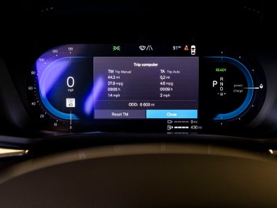 2023 Volvo XC60 Recharge Plug-In Hybrid Ultimate