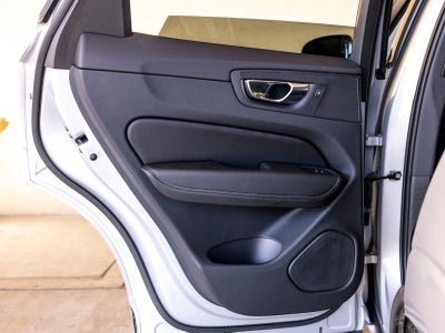 2023 Volvo XC60 Recharge Plug-In Hybrid Ultimate