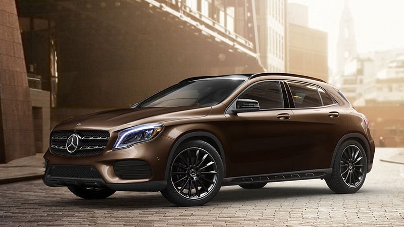 2015-GLA-CLASS-SUV