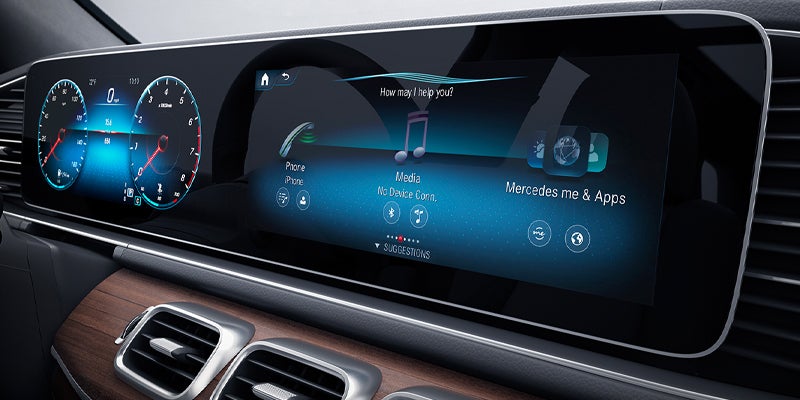 mercedes-benz gls interior infotainment view